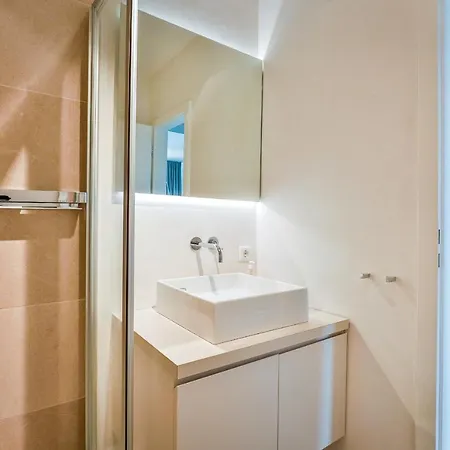 Luette Lisl 아파트 *